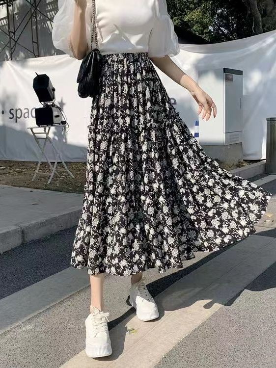 Midi Skirt Floral - Saia Midi A-Line com Estampa Floral,