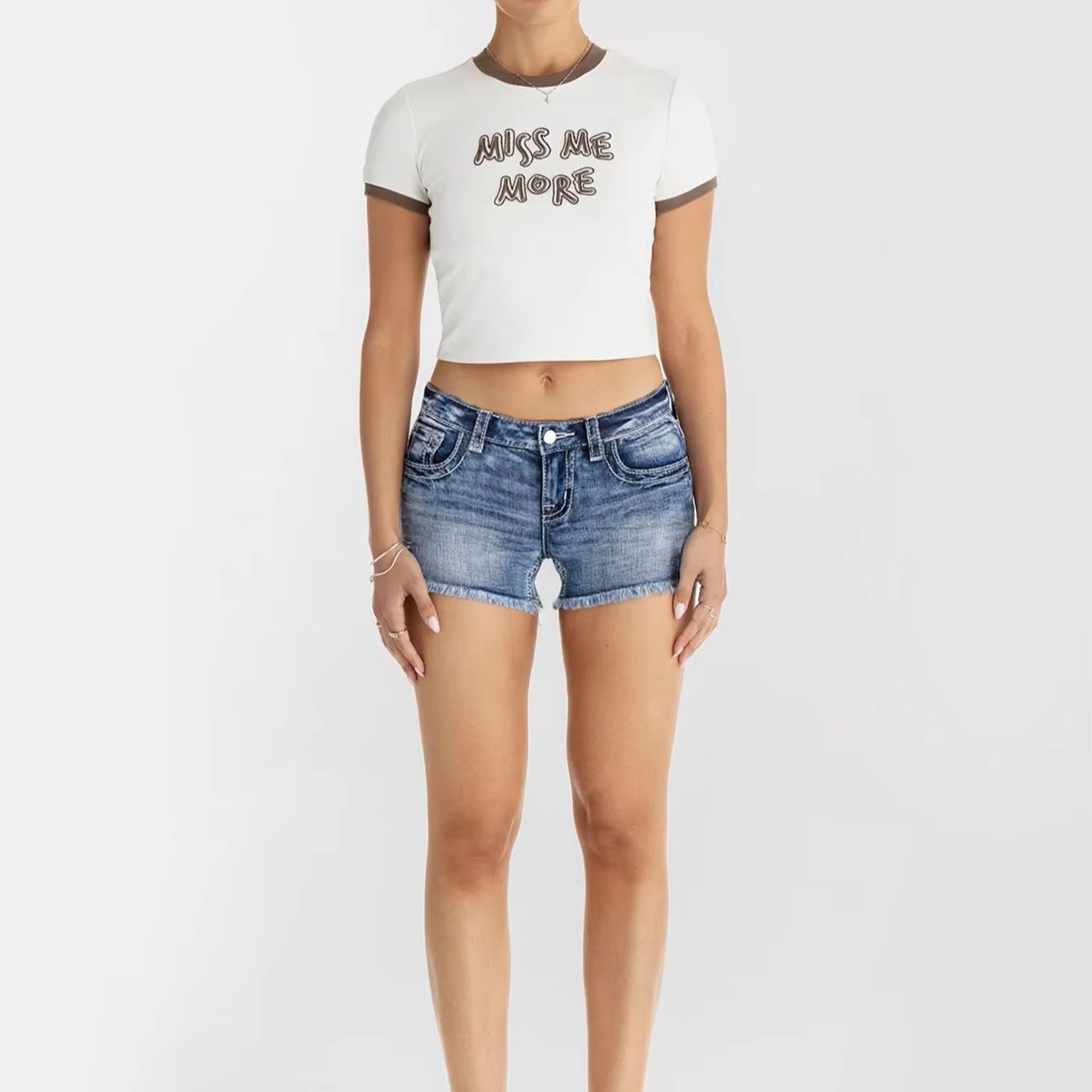 Roupas Femininas: Shorts de Je - Shorts Denim Frayed avaliação e preço