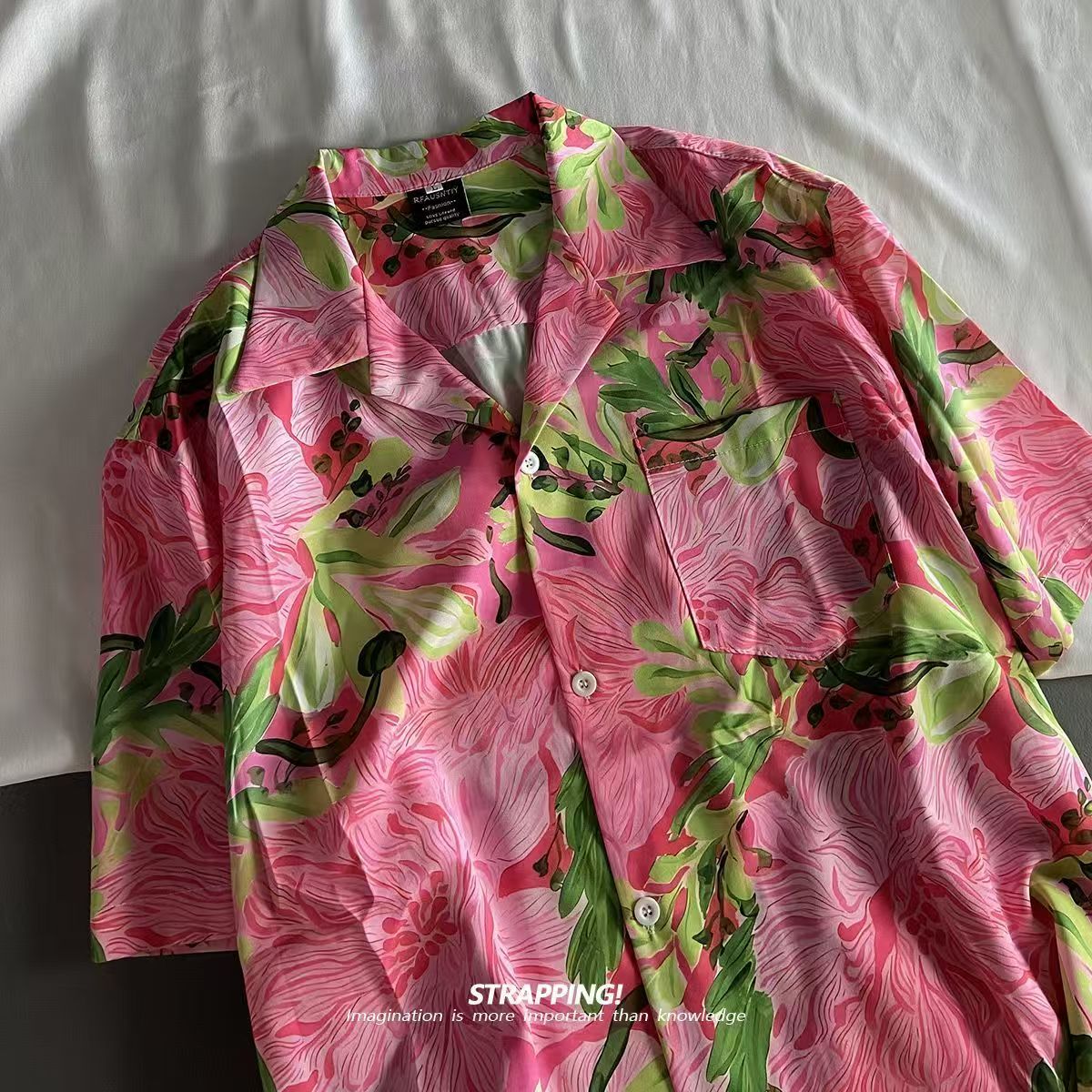 Rosa graffiti floral gola cuba - Romper Floral Print avaliação e preço