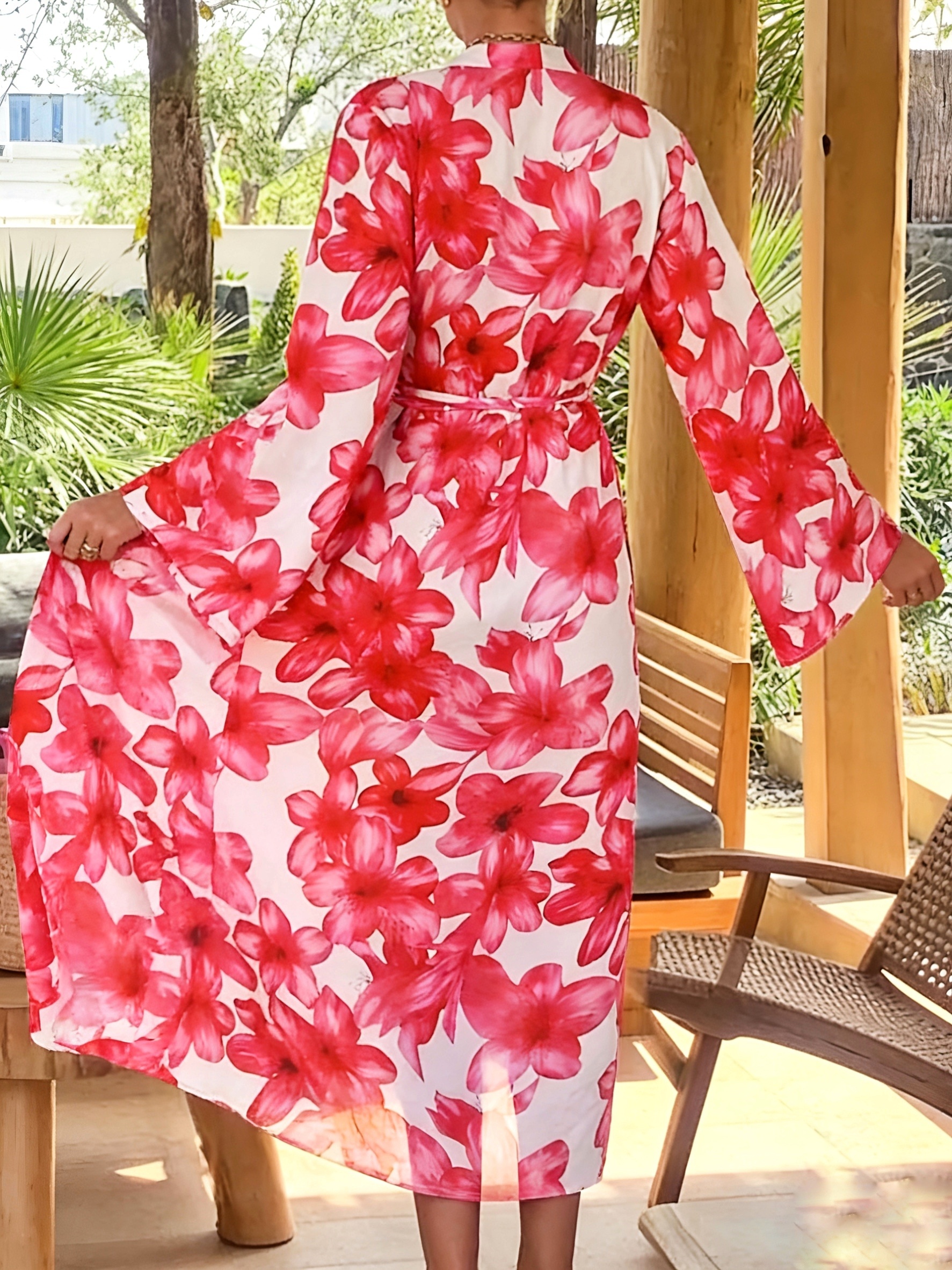 Roupão Kimono Floral Vermelho  - Kimono Sheer Floral avaliação e preço